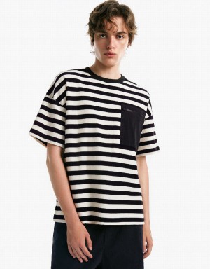 Men's Urban Revivo Striped Crew Neck T Shirts Black | CEQ2743OM