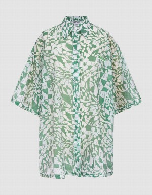 Women's Urban Revivo Geometric Print Short Sleeve Shirts Green | HPI3086GY