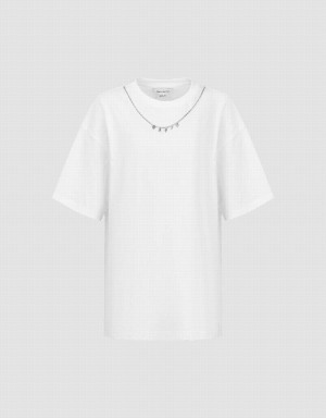 Women's Urban Revivo Necklace Decor Crew Neck Loose T Shirts White | HTS1155UV