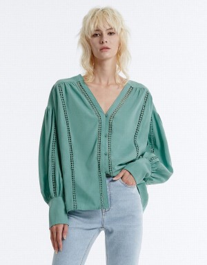 Women's Urban Revivo Pointelle Buttoned Shirts Green | CTA654RY