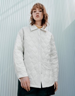 Women's Urban Revivo Press Buttoned Embossed Padded Coats White | QMY9488HU