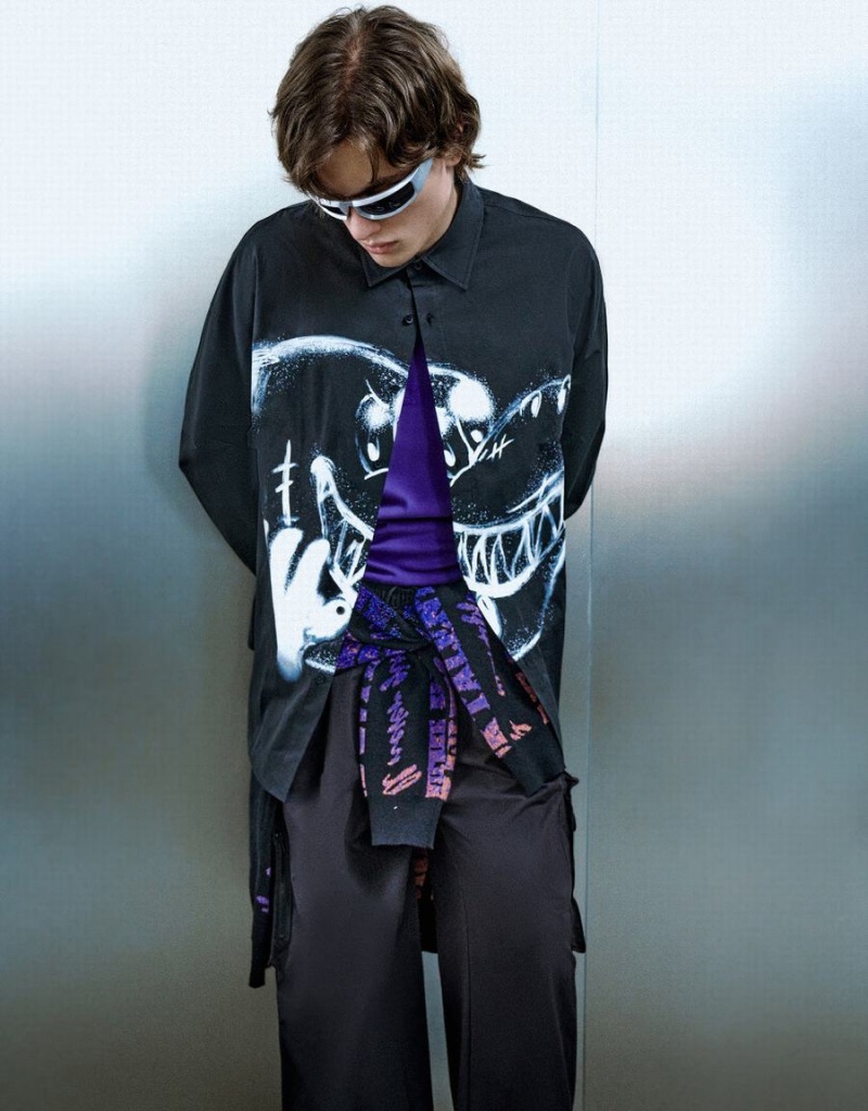 Men's Urban Revivo Cartoon Printed Oversized Shirts Black | XIS2574CB