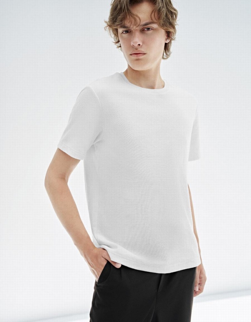 Men's Urban Revivo Crew Neck Straight T Shirts White | CPU950YR