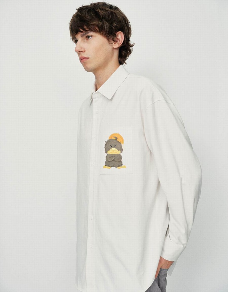 Men's Urban Revivo Duck Printed Oversized Shirts White | CLX9449ZT