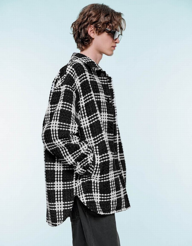 Men's Urban Revivo Plaid Loose Checkered Jackets Black | BLZ2588TF