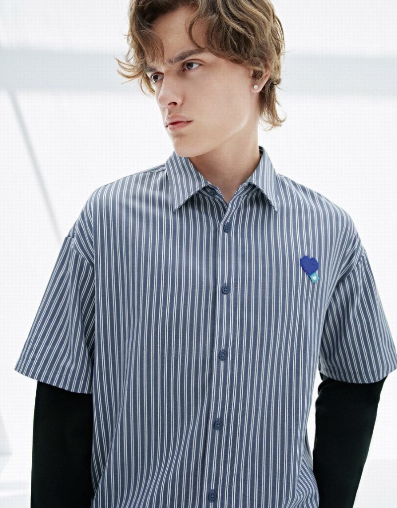 Men's Urban Revivo Striped Loose Shirts Blue | FAA2811YX