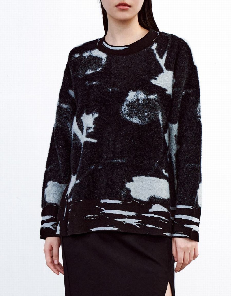 Women's Urban Revivo Abstract Print Sweaters Grey | WJY6547LR