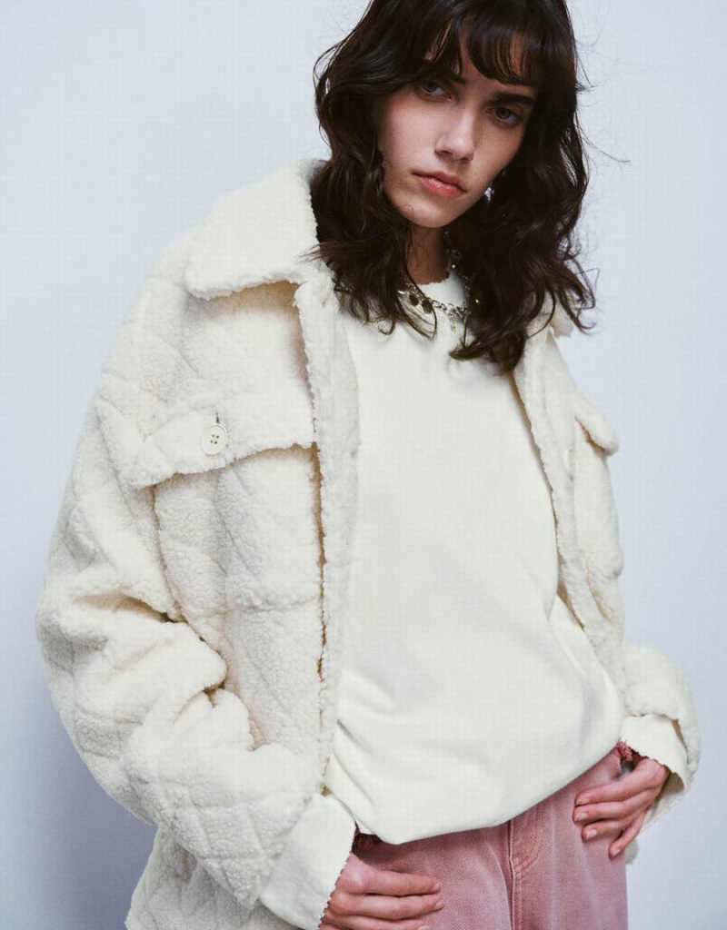 Women's Urban Revivo Button Up Straight Furry Jackets White | WSJ8073EZ