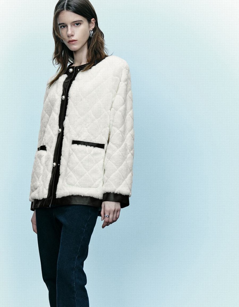 Women's Urban Revivo Crew Neck Straight Furry Coats White | WNA6257PY