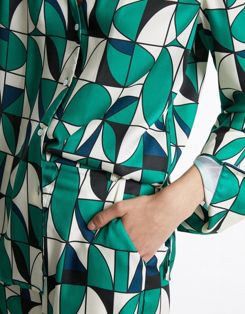 Women's Urban Revivo Geometric Print Shirts Green | NTO4054XV