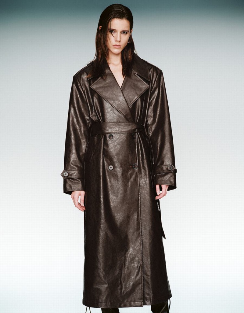 Women's Urban Revivo Longline Vegan Leather Trench Trench Coat Brown | YCW8220MW