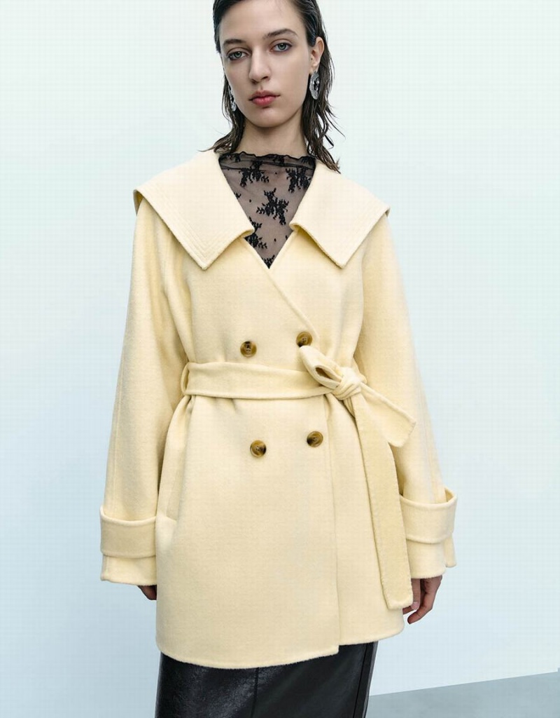 Women's Urban Revivo Sailor Collar Neck Straight Coats Yellow | QZA8044PC