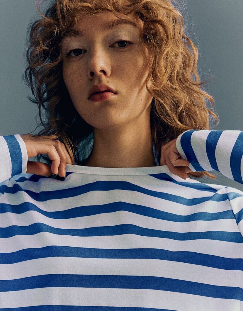 Women's Urban Revivo Striped Crew Neck Knitted T Shirts Blue | GWM7874KU