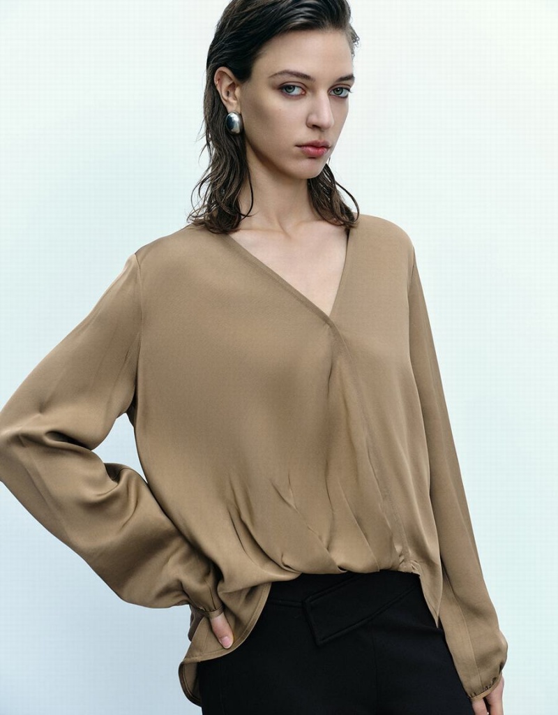 Women's Urban Revivo Surplice Front V-Neck Overhead Blouse Brown | OGG4928YR