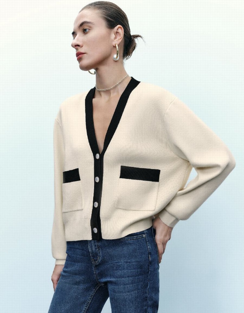 Women's Urban Revivo V-Neck Knitted Cardigan Beige | FAY1887GO