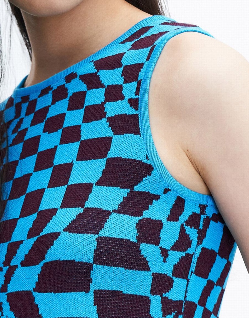 Women's Urban Revivo Wavy Checkered Knitted Tank Top Blue | KBZ6121SX